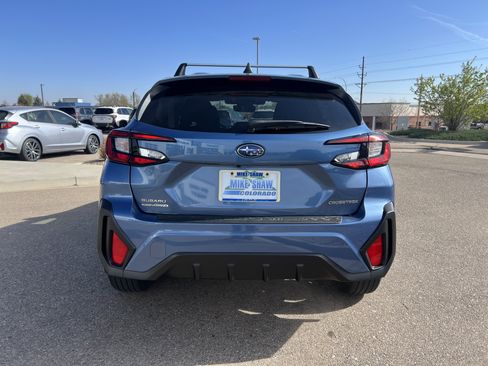 Used 2024 Subaru Crosstrek 2.0i image 11