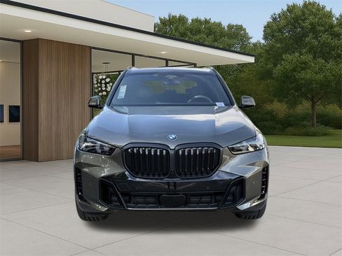 New 2026 BMW X5 sDrive40i w/ M Sport Package image 4