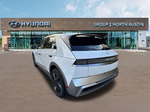 New 2026 Hyundai Ioniq 5 Limited image 7