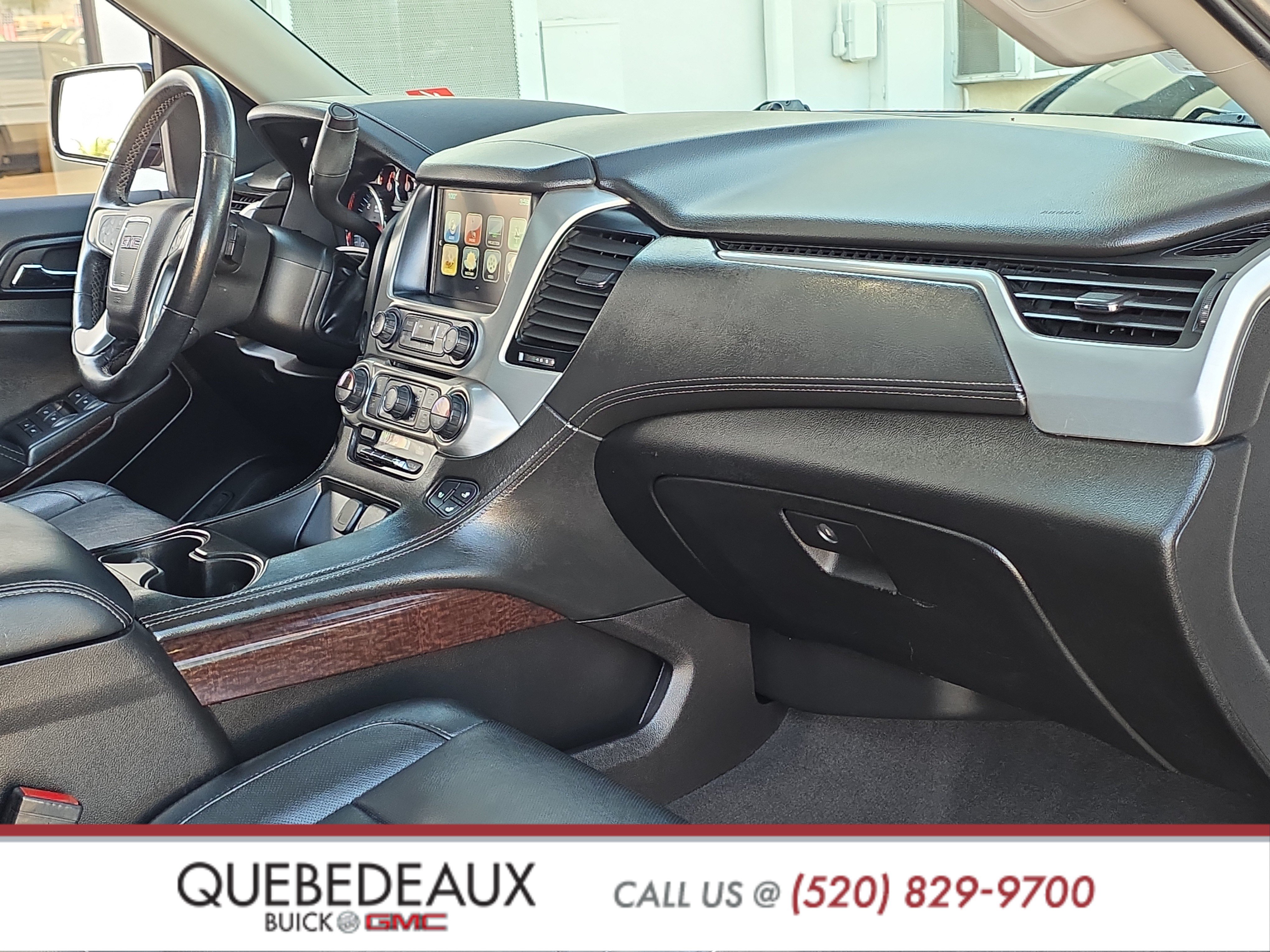 Used 2019 GMC Yukon SLT w/ Open Road Package AWD/4WD image 32