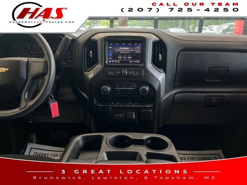 Used 2021 Chevrolet Silverado 1500 Custom AWD/4WD image 15