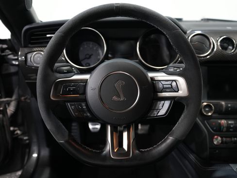 Used 2019 Ford Mustang Shelby GT350 w/ Technology Package image 38