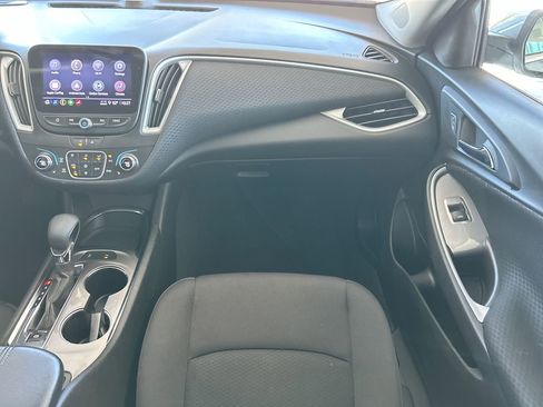 Used 2024 Chevrolet Malibu LT image 39