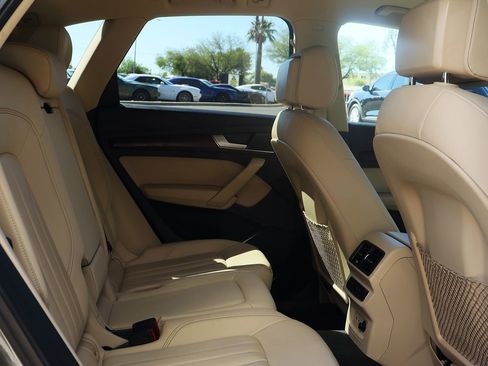 Used 2022 Audi Q5 2.0T Premium image 29