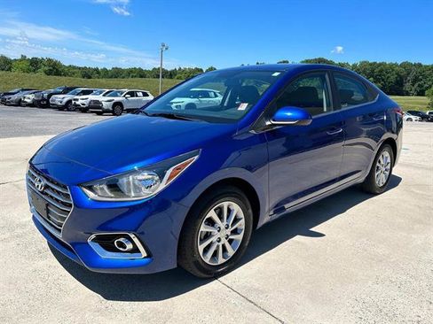 Used 2022 Hyundai Accent SEL w/ Cargo Package image 8