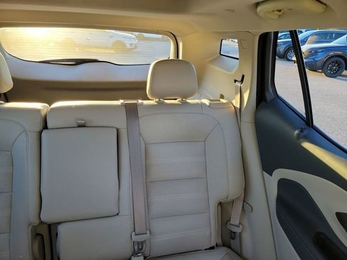 Used 2022 GMC Terrain Denali w/ Denali Premium Package image 6