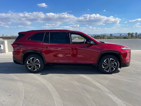 Used 2026 Buick Enclave Sport Touring w/ Power Package FWD image 2