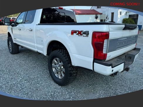Used 2019 Ford F350 Platinum w/ Platinum Ultimate Package AWD/4WD image 5