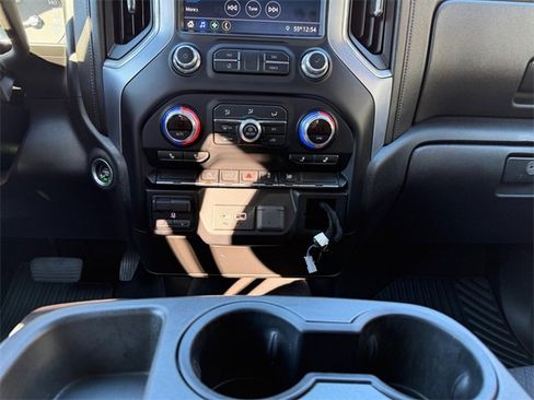 Used 2019 GMC Sierra 1500 Elevation w/ Elevation Value Package image 11