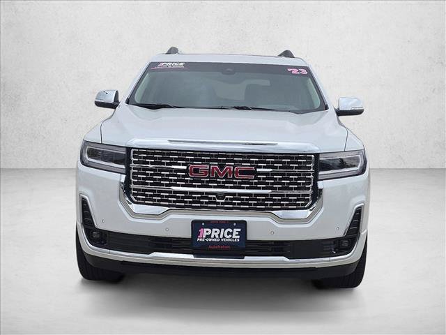 Used 2023 GMC Acadia Denali w/ Denali Ultimate Package FWD image 2