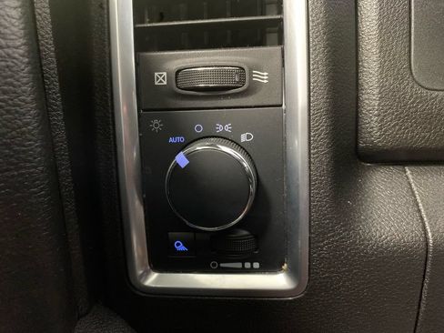 Used 2022 RAM 1500 Warlock w/ Electronics Group AWD/4WD image 35