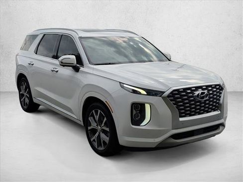 Used 2022 Hyundai Palisade Limited FWD image 4
