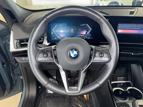 Certified 2025 BMW X2 xDrive28i image 21
