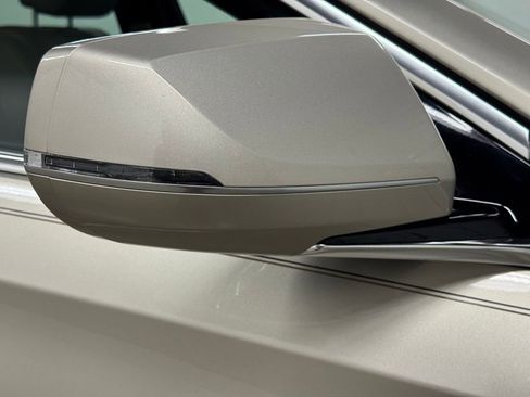 Used 2013 Cadillac XTS Luxury w/ Driver Awareness Package image 11