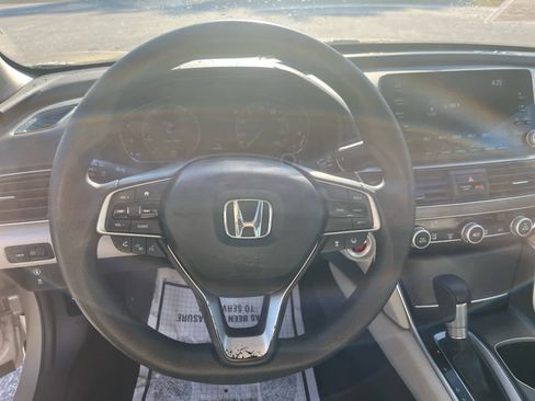 Used 2020 Honda Accord LX image 13