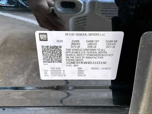 Used 2024 Chevrolet Traverse RS image 31