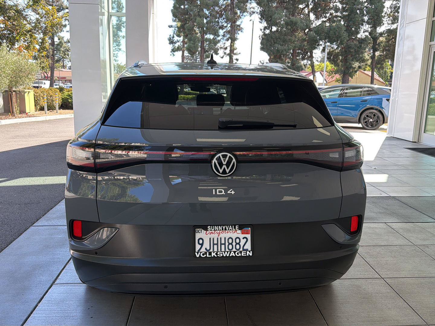 Used 2023 Volkswagen ID.4 Pro S RWD image 4
