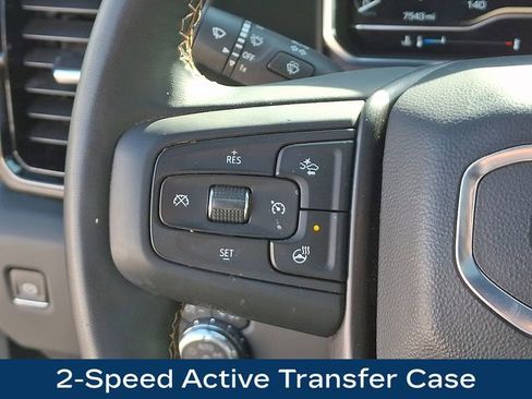 Used 2025 GMC Sierra 2500 AT4 w/ AT4 Premium Plus Package image 25