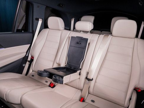 New 2026 Mercedes-Benz GLS 580 4MATIC image 31