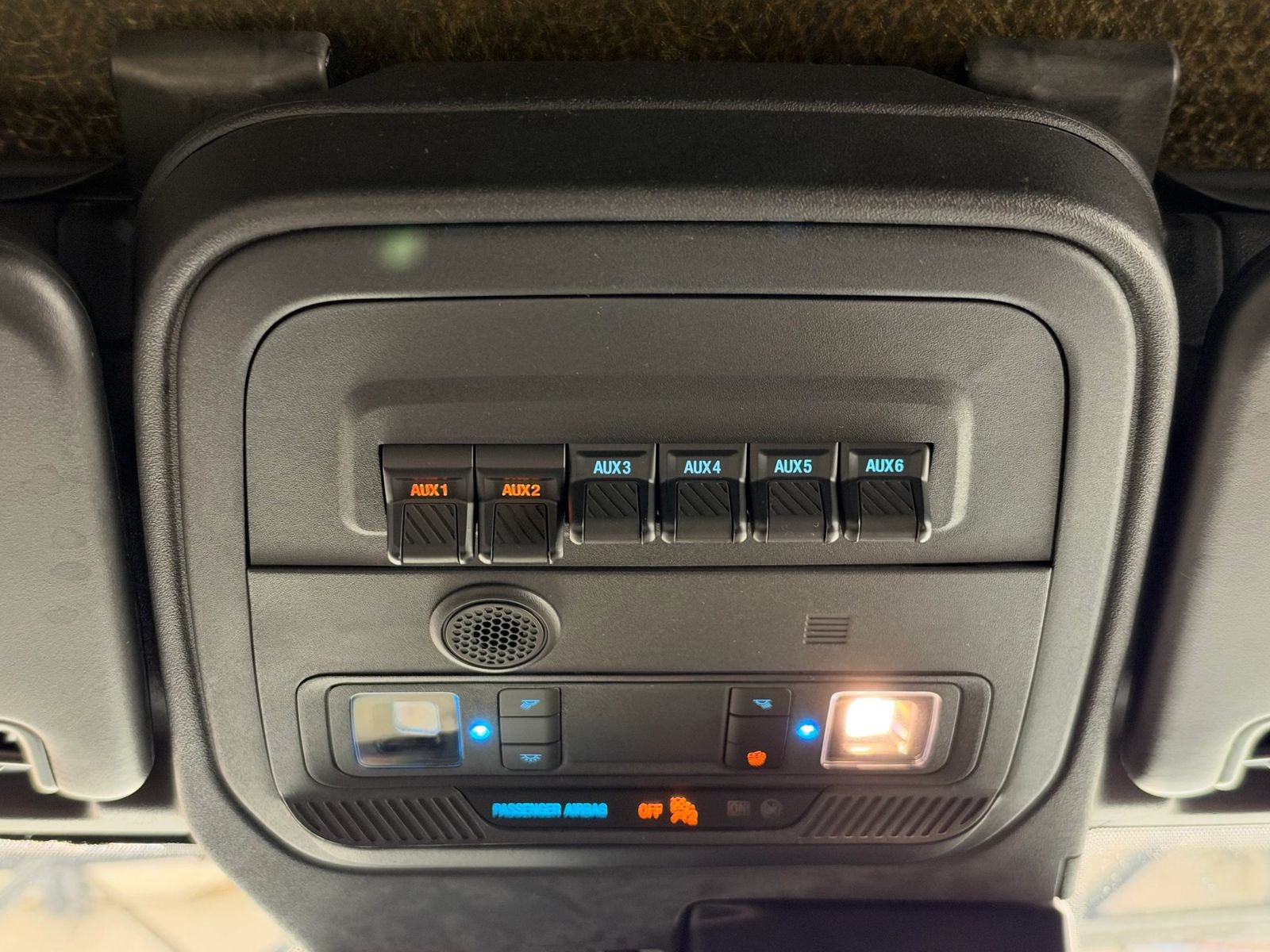 Used 2022 Ford Bronco Outer Banks AWD/4WD image 35