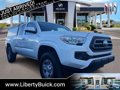 Used 2022 Toyota Tacoma SR image 1