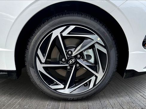 New 2026 Hyundai Sonata SEL FWD image 13