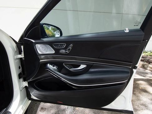 Used 2020 Mercedes-Benz S 63 AMG 4MATIC Sedan w/ Warmth & Comfort Package image 45