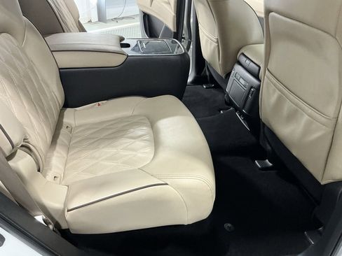 Used 2024 Nissan Armada Platinum w/ Captain's Chairs Package image 27