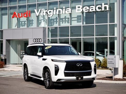 Used 2025 INFINITI QX80 Sensory image 1