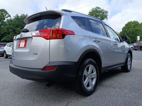 Used 2014 Toyota RAV4 XLE FWD image 6