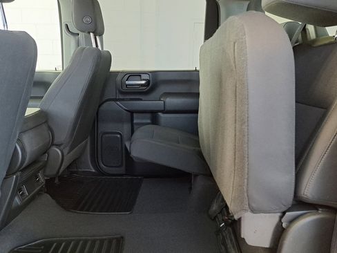 Used 2022 Chevrolet Silverado 2500 Custom w/ Gooseneck/5TH Wheel Package image 27