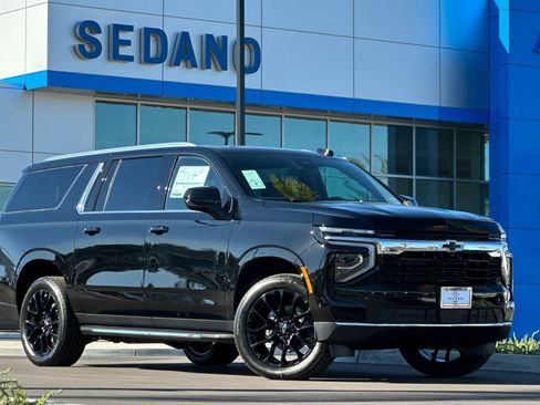 New 2026 Chevrolet Suburban LS w/ LPO, Dark Essentials Package image 2