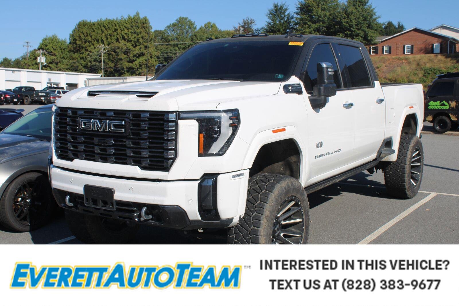 Used 2024 GMC Sierra 2500 Denali Ultimate AWD/4WD image 1