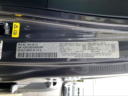 Used 2025 Jeep Wrangler Unlimited Sport AWD/4WD image 31