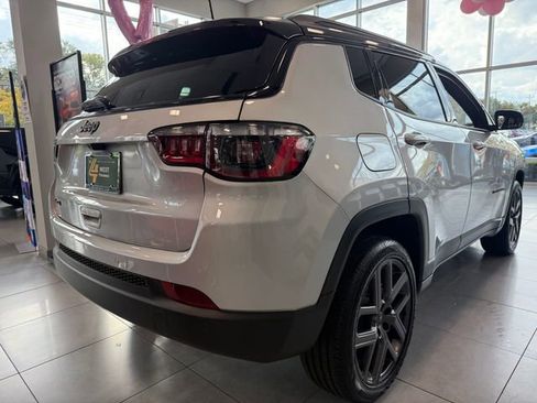 New 2026 Jeep Compass Limited image 10