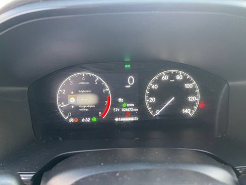 Used 2025 Honda CR-V EX image 19