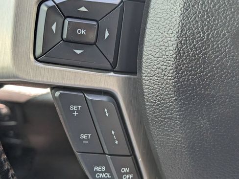 Used 2018 Ford F250 Platinum w/ Platinum Ultimate Package AWD/4WD image 13