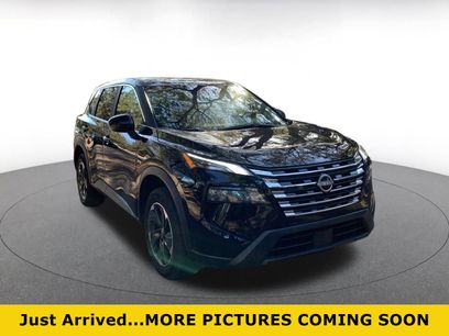 Used 2025 Nissan Rogue SV