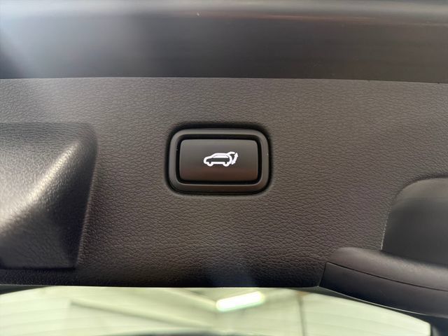 Certified 2024 Kia Sportage X-Line w/ X-Line Premium Package AWD/4WD image 32