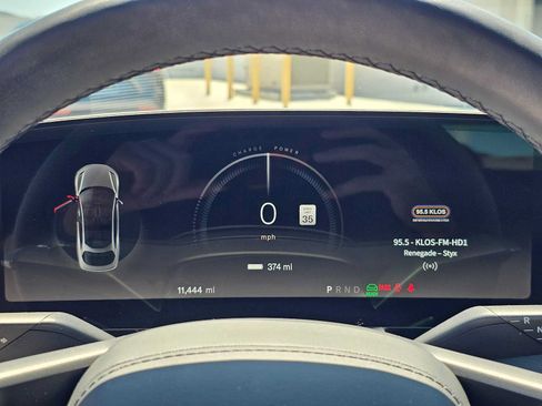 Used 2025 Lucid Air Touring AWD/4WD image 23