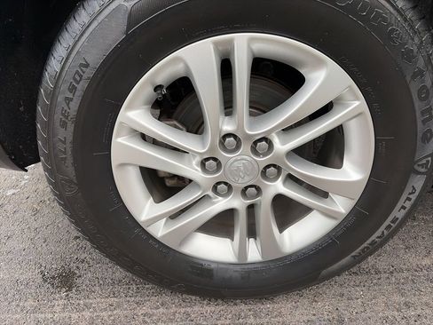 Used 2020 Buick Enclave Essence AWD/4WD image 11