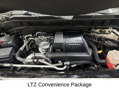 Used 2022 Chevrolet Silverado 1500 LTZ w/ LTZ Premium Package image 19