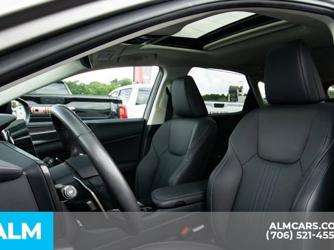 Used 2022 Lexus NX 350h AWD image 12