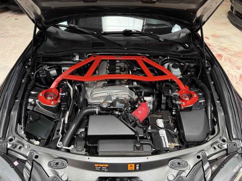Used 2019 MAZDA MX-5 Miata RF Club RWD image 23