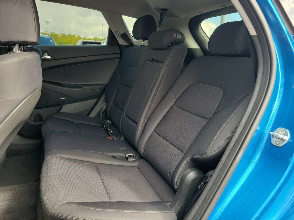 Used 2021 Hyundai Tucson Sport FWD image 13