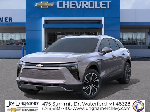 New 2026 Chevrolet Blazer EV LT AWD/4WD image 6