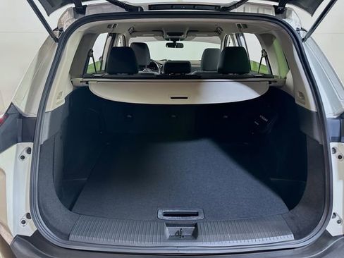 Used 2023 Nissan Rogue SV image 8