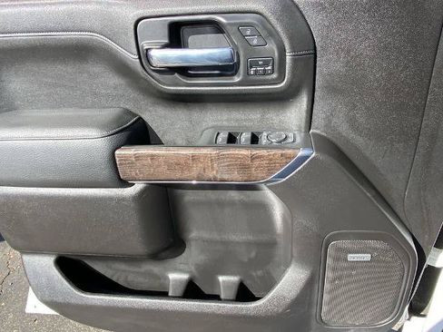 Used 2021 GMC Sierra 1500 Denali AWD/4WD image 19