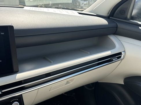 Used 2025 Hyundai Tucson SEL FWD image 29