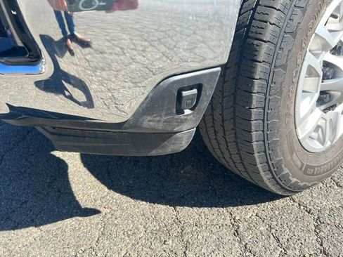 Used 2025 Chevrolet Silverado 2500 LT w/ Convenience Package image 24